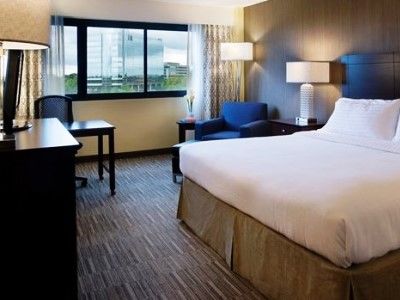 Airport Marriott 4*